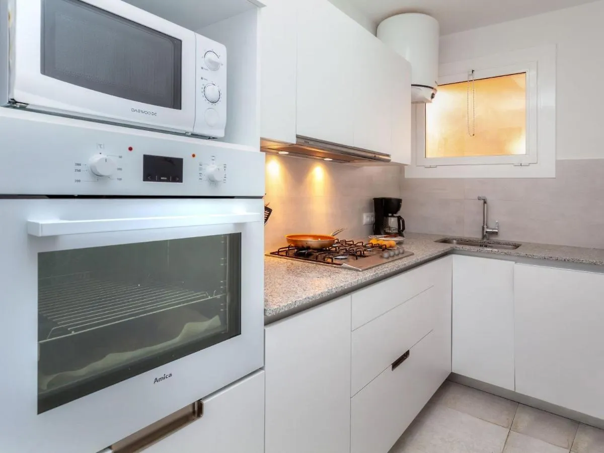 Apartment Sol I Mar By Interhome L' Escala